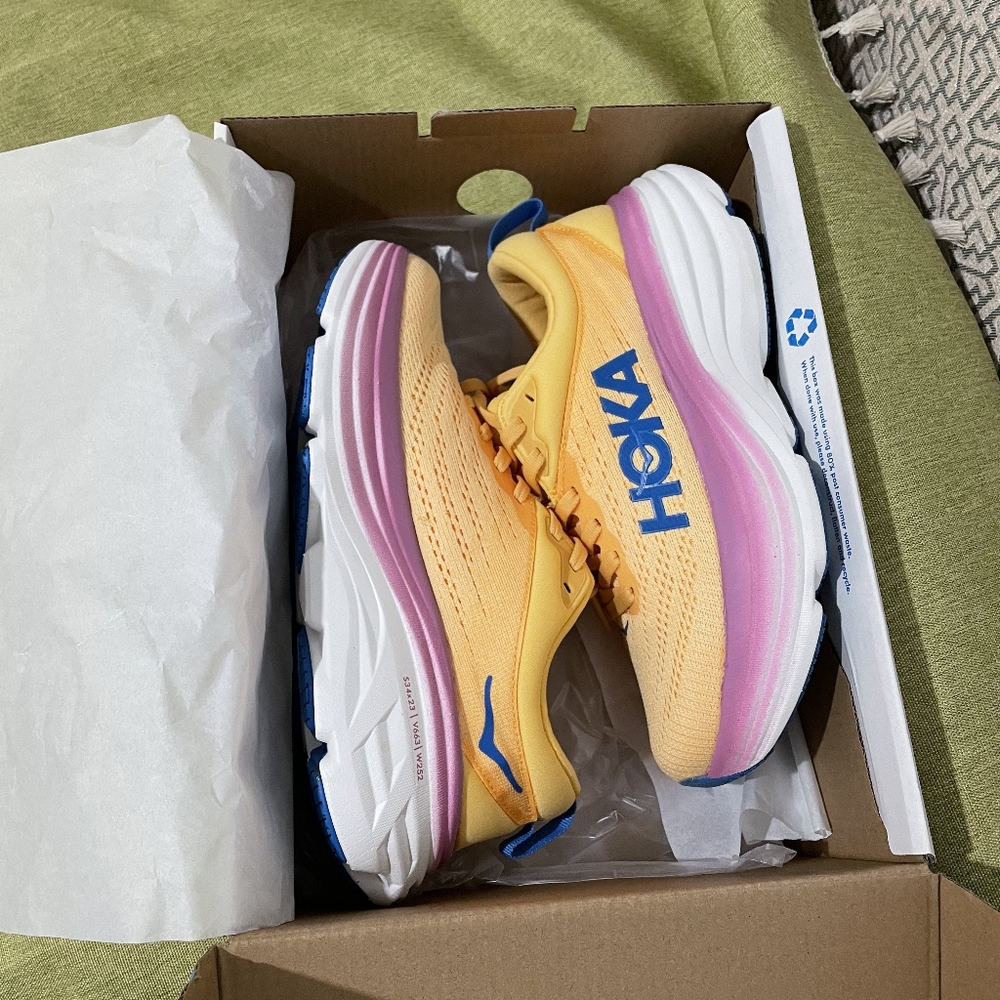 Hoka One One Bondi 8
